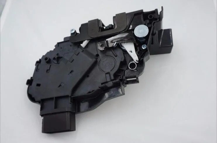 

Front Left Driver Side Door Lock Actuator for Range Rover Sport Evoque LR011277