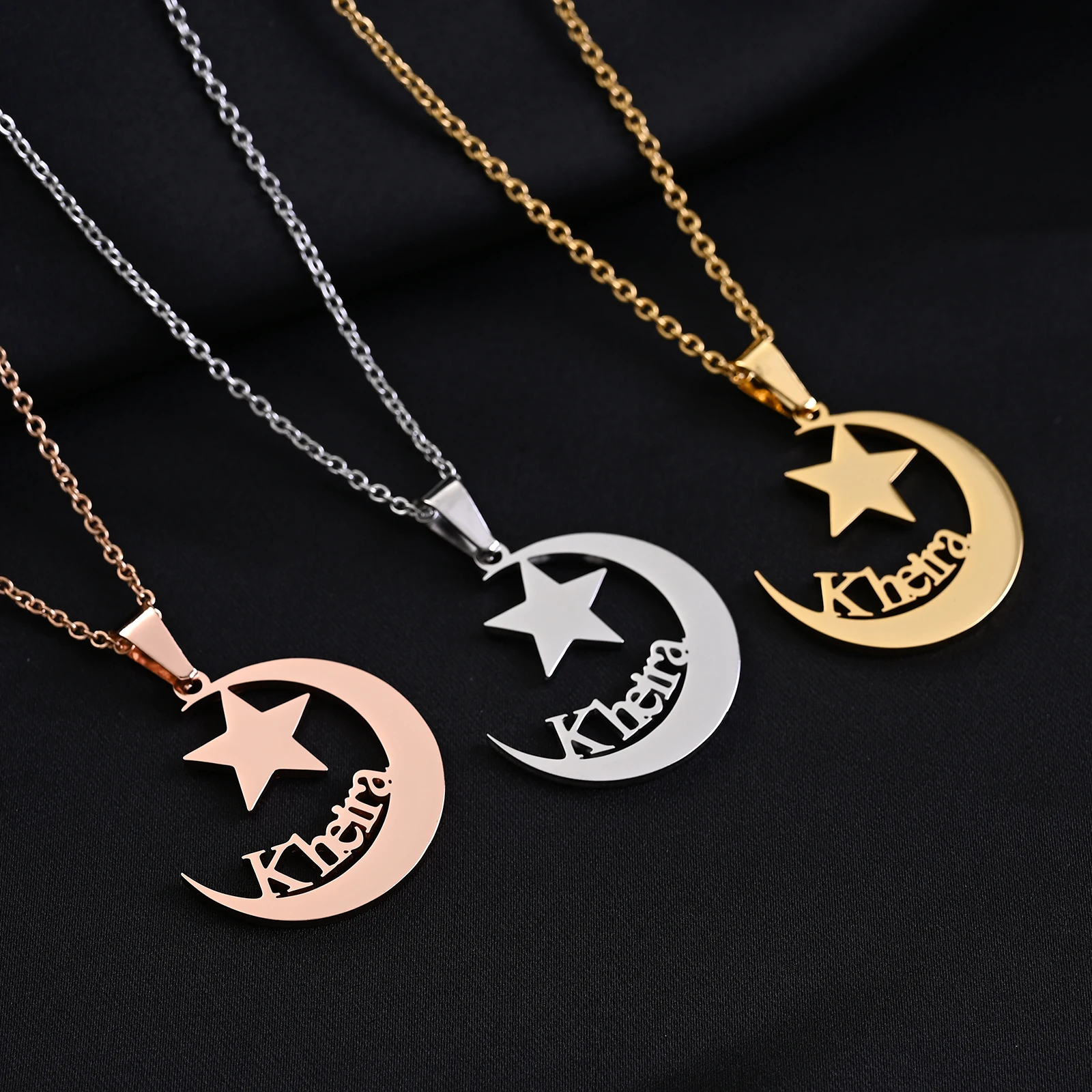 

Custom Moon Star Pendant Personalize Name Women Mens Necklaces Stainless Steel Choker Jewelry Girlfriends Favors Gift