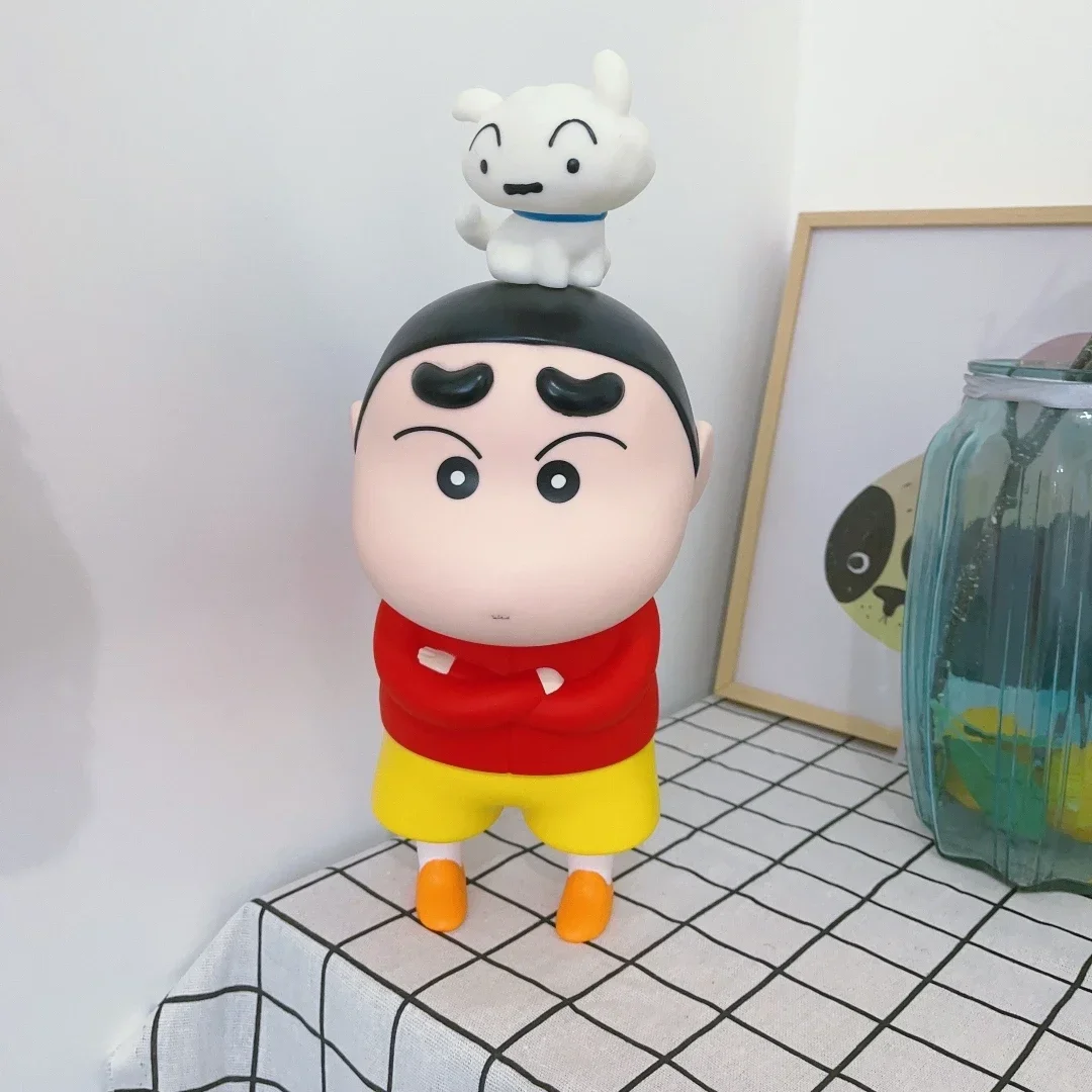 Новинка 23 см Crayon Shin-Chan Noob средняя красная злёная надменная обнимающая руки Модель