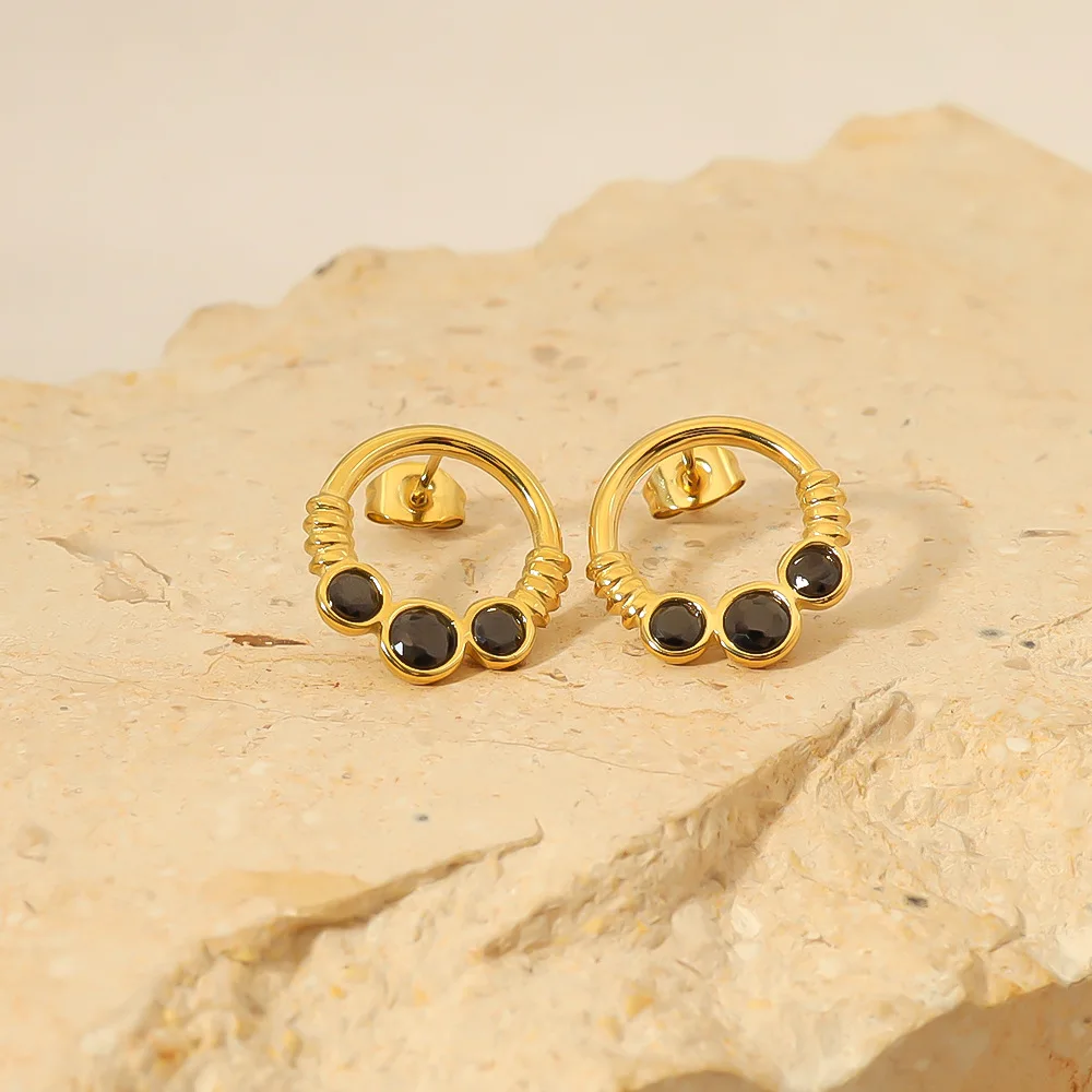 

Женские серьги-гвоздики из циркония, в этническом стиле