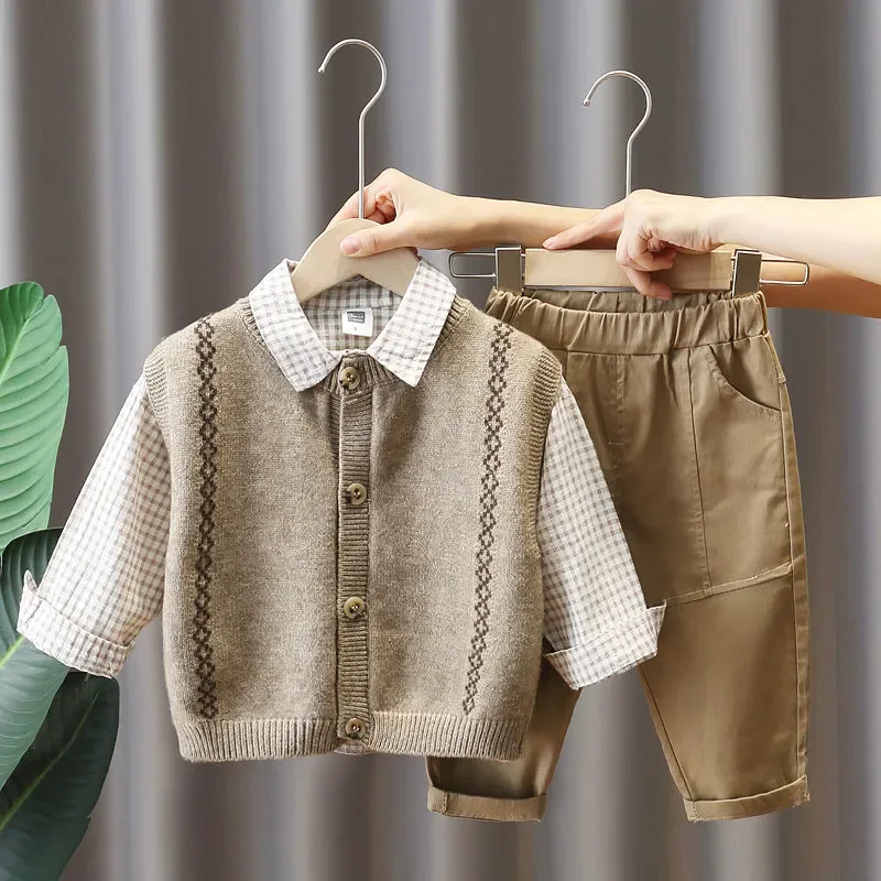 

2023 Baby Spring Plaid Set New Boy Korean Vest Sweater + Shirt + Jeans Three-piece Sets Baby Toddler Handsome Fall Clothes Suit