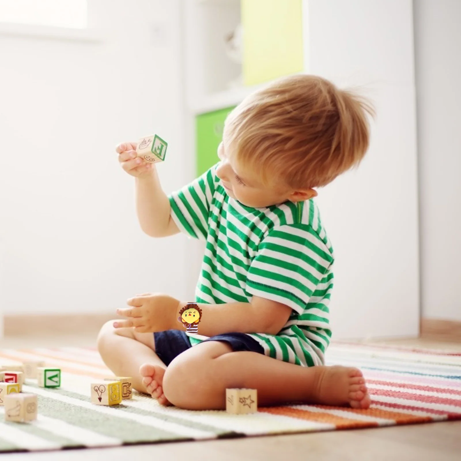 Плюшевые носки на запястье развивающие игрушки колокольчики животные для