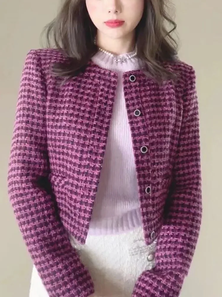 

YLJHQX 2022 New Plaid Cropped O-neck Top Women Long Sleeve Checked Single-breasted Elegant Female Jacket