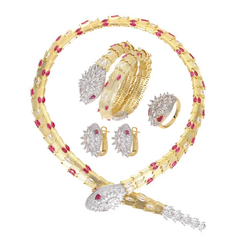 Фото Дизайнерский стиль, ожерелье, браслет, серьги, инкрустация кольцом, красный, зеленый, кубический циркон, желтое золото, цвет, большая змея, наборы ювелирных изделий №1