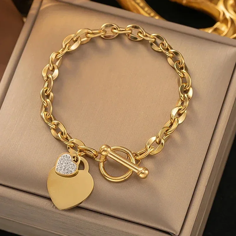 Женский браслет с золотым покрытием и подвеской в виде сердца