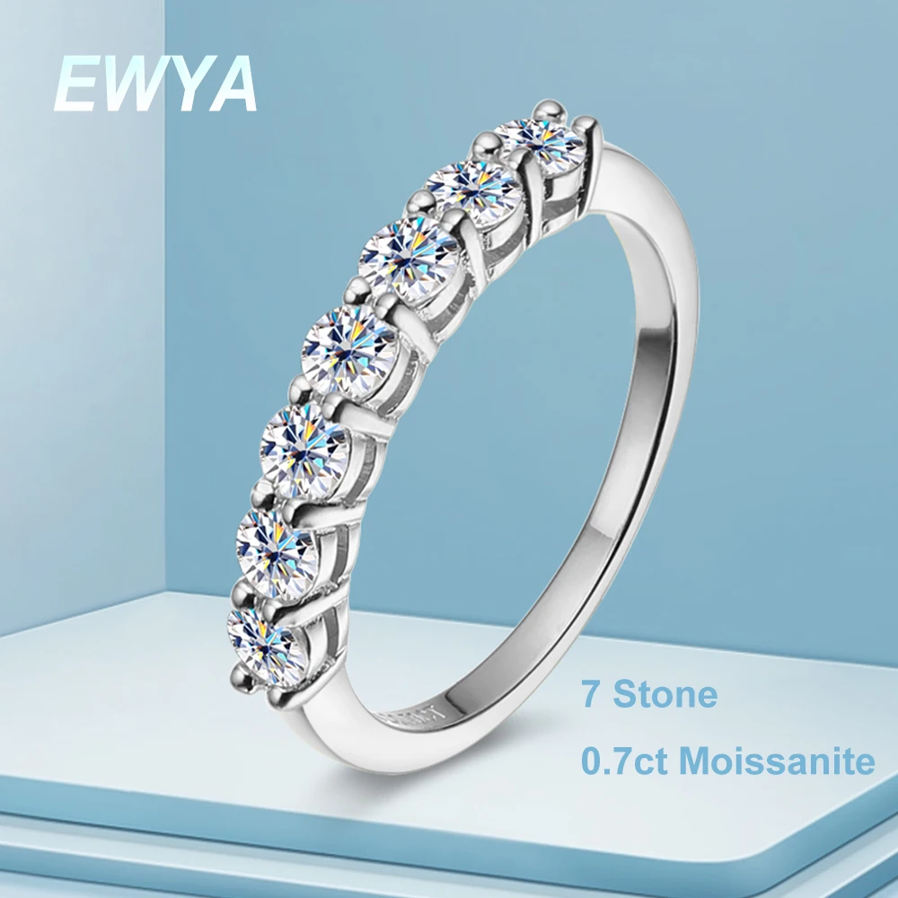 Купи EWYA Luxury Designer 0.7ct Moissanite Rings for Women 100% 925 Sterling Silver Jewelry Engagement Bridal Wedding Band Ring Gift за 959 рублей в магазине AliExpress