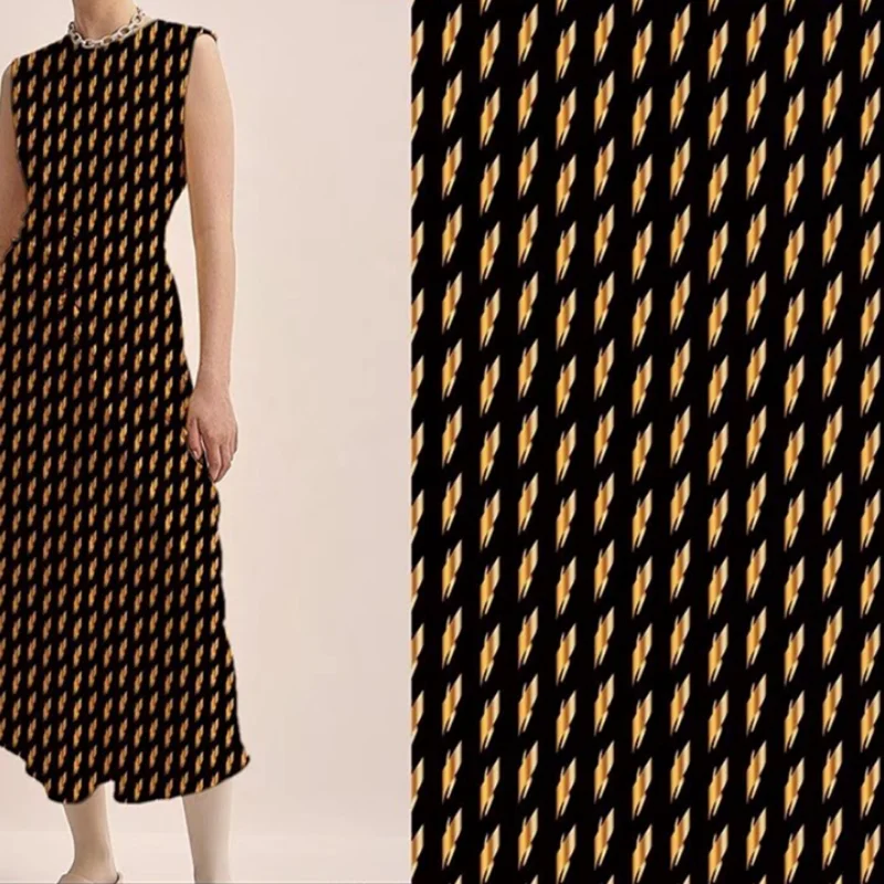 

Printed 100% Polyester Satin Fabric French Brand LOGO Soft Fashion Clothing Shirt Chiffon Fabrics Cloth for Dress by Meter