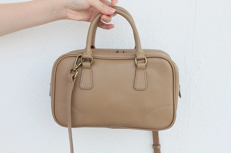 Women Fashion Brand Small Flap Crossbody Bag Genuine Leather Bags
