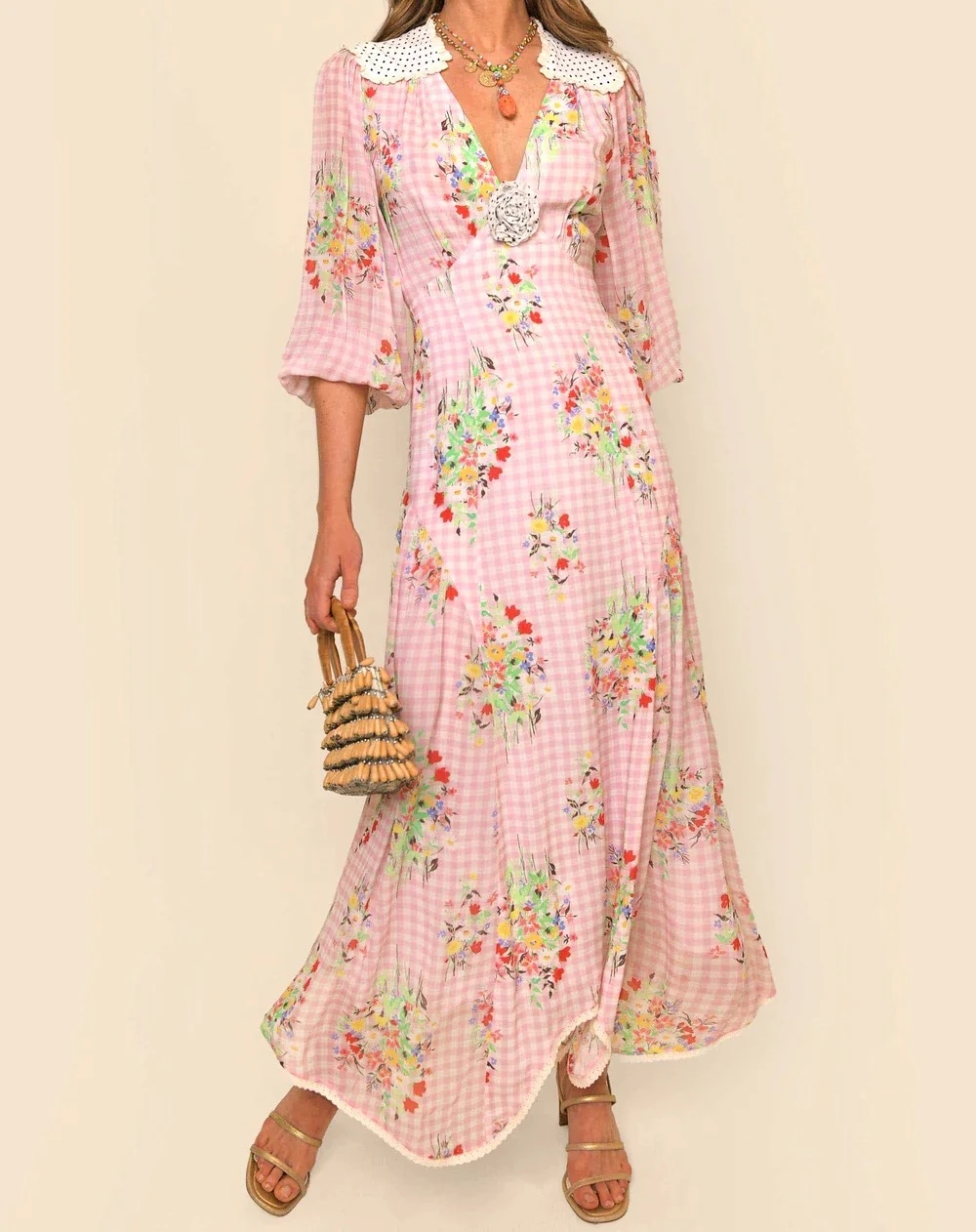 

Pink Flower Print Women Vintage Style Long Dress 2023 New V Neck Hollow Out Embroidery Lantern Sleeve dress