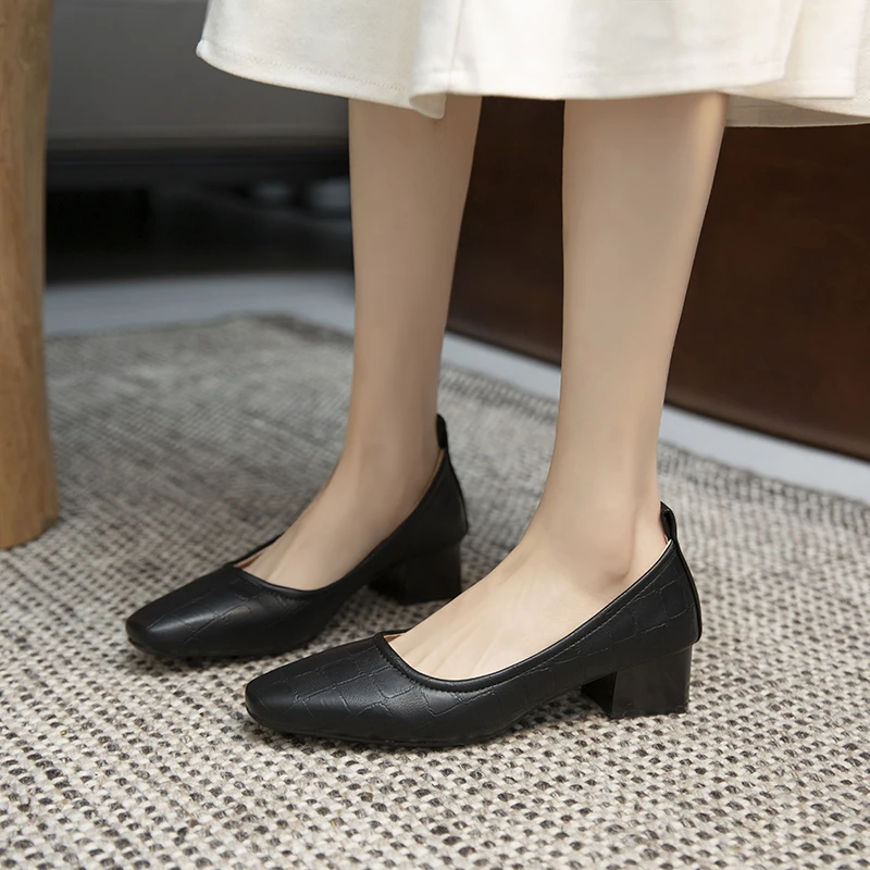 

New Women's Shoes 2023 Summer Fashion Slip on Shallow Women's Single Shoes Concise Soft Leather Ladies Heeled Shoes Female Pumps
