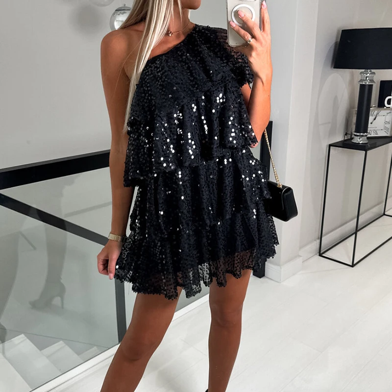 

Fashion Shiny Sequins Cake Dress Women Sexy Off Shoulder Sleeveless Party Dress New Diagonal Collar Layered Ruffle Mini Dresses