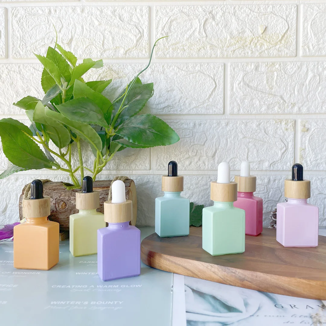 

Флакон с пипеткой для эфирного масла, 15 мл