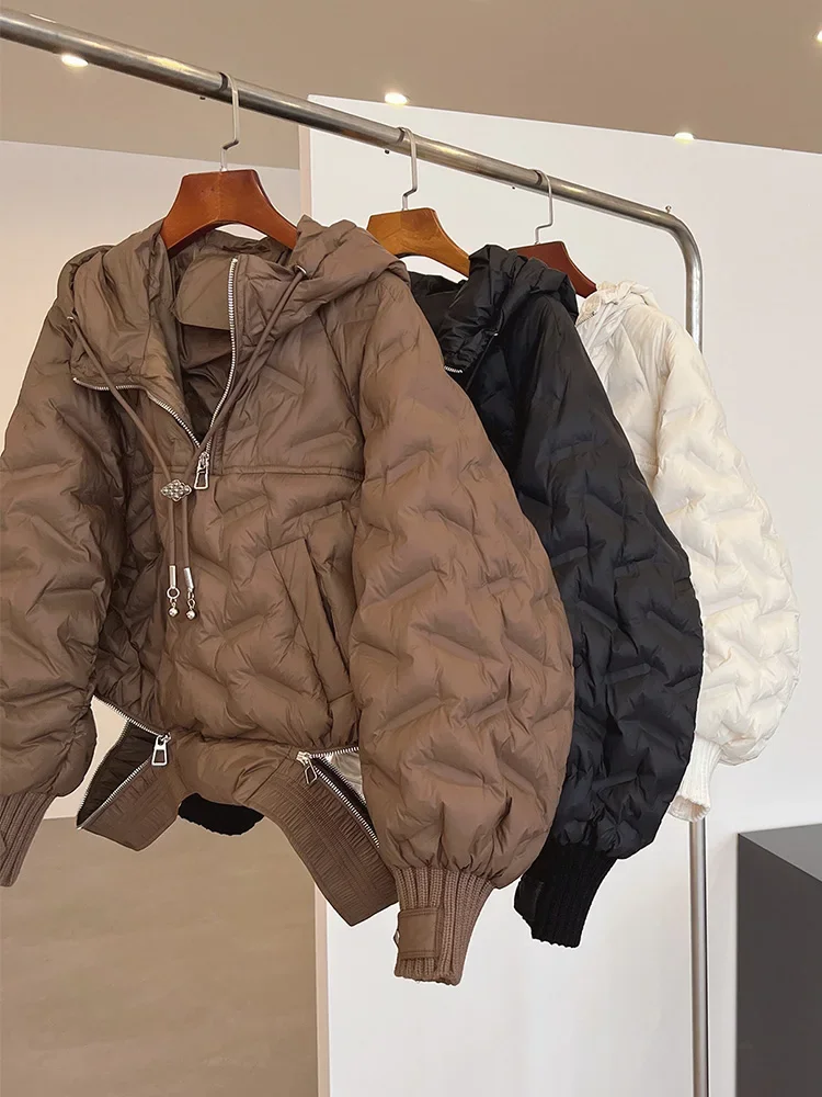 Куртка женская короткая зимняя на утином пуху Модный повседневный пуховик с