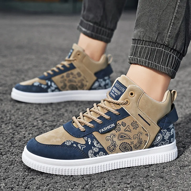 2022 New Fashion Printed Skateboard Sneakers for Men Women Breathable High-top Board Shoes Men Flat Non-slip Sport Man Sneakers