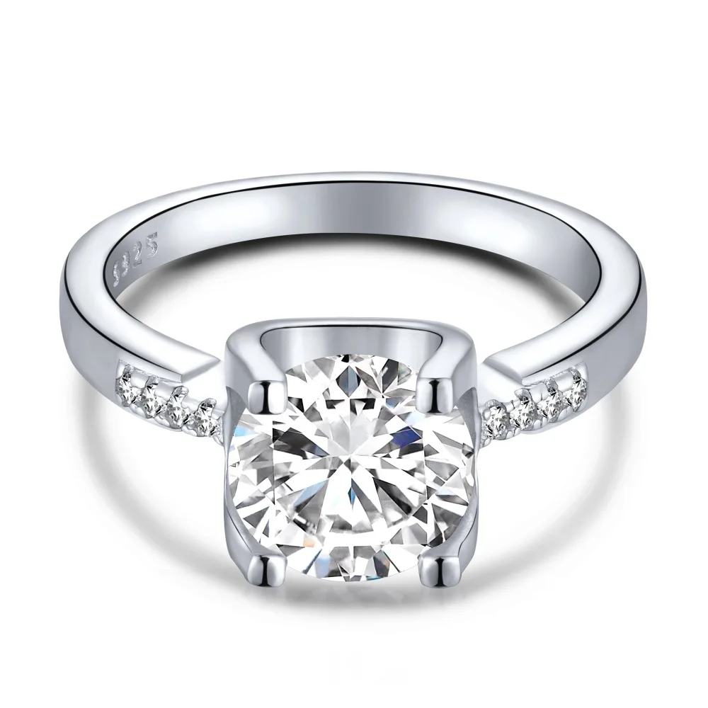 

Женское классическое кольцо из серебра 925 пробы с имитацией бриллианта