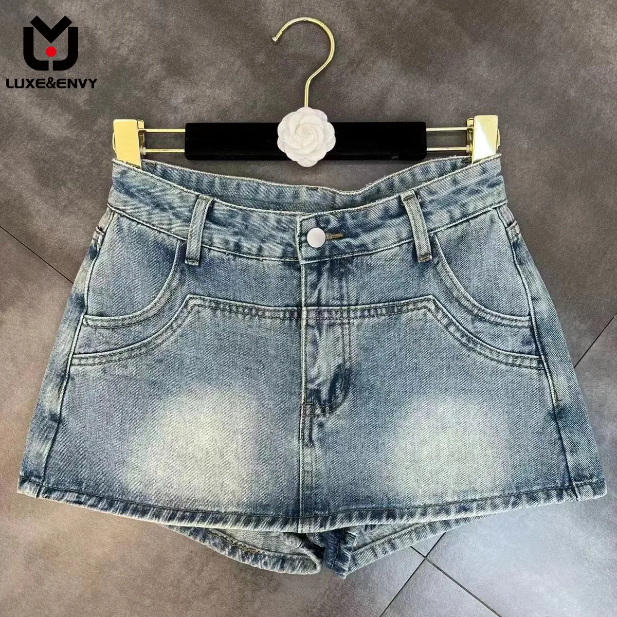 

LUXE&ENVY 2023 Summer Thread Splicing Shorts Personalized Water Wash Slim Fake 2Piece Sweet Cool Spicy Girl Style Jeans Skirt