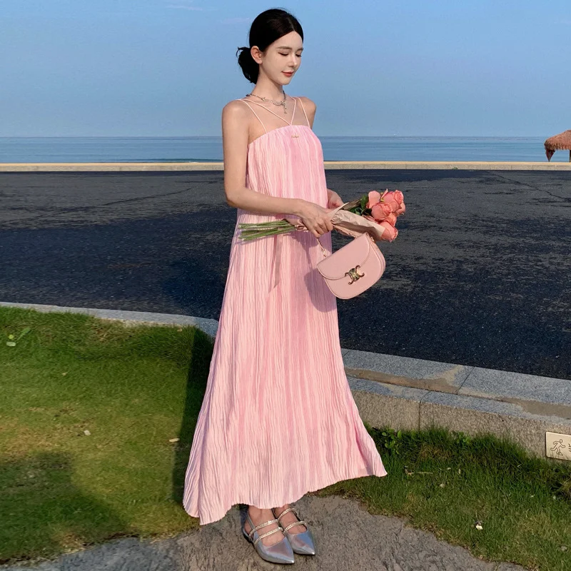 

Long skirt pleated suspender dress female summer 2023 new French loose slim spice dress