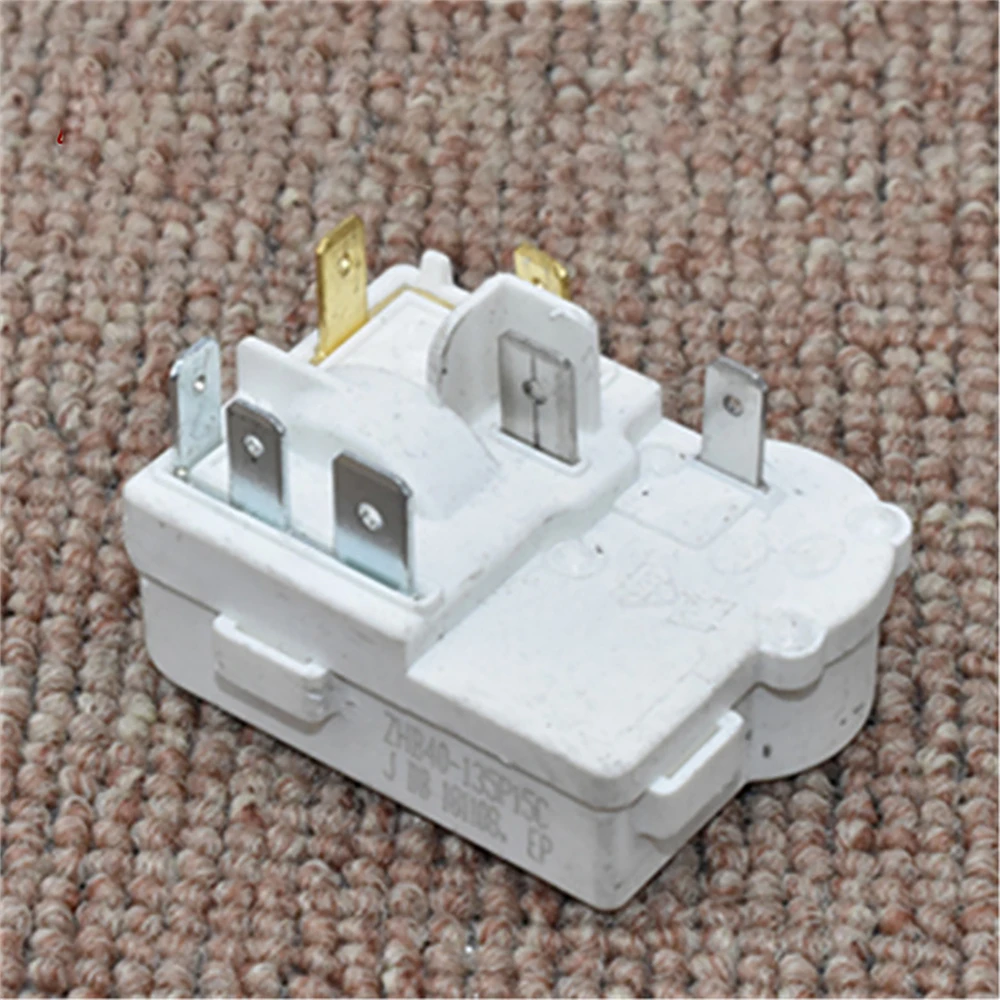 

Стартер PTC для холодильника ZHB35/40/45/60 для запасных частей для холодильника TCL, универсальное 7/10-контактное реле защиты от перегрузки