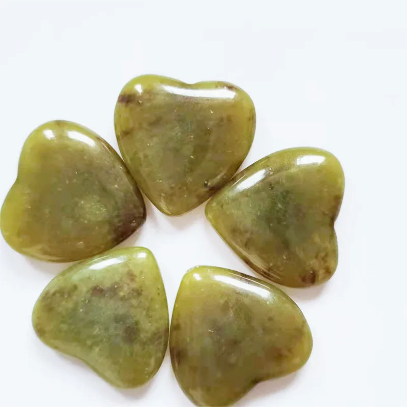 

Камень сердце 2 см