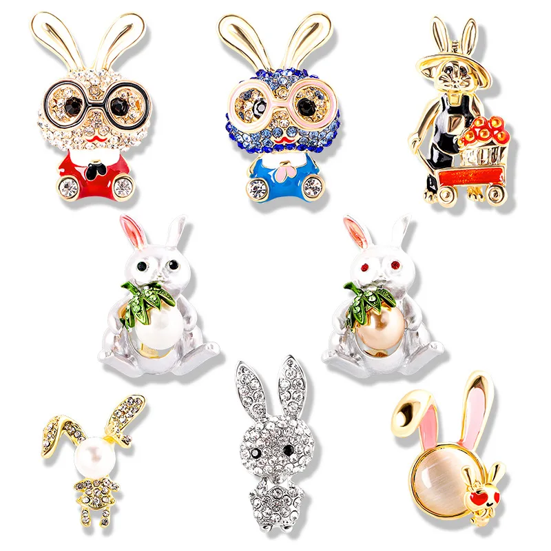 

Cute Rabbit Brooch for Women Men Crystal Rhinestone Suit Lapel Pin Metal Badge Jewelry Shirt Collar Chinese Zodiac Accessories