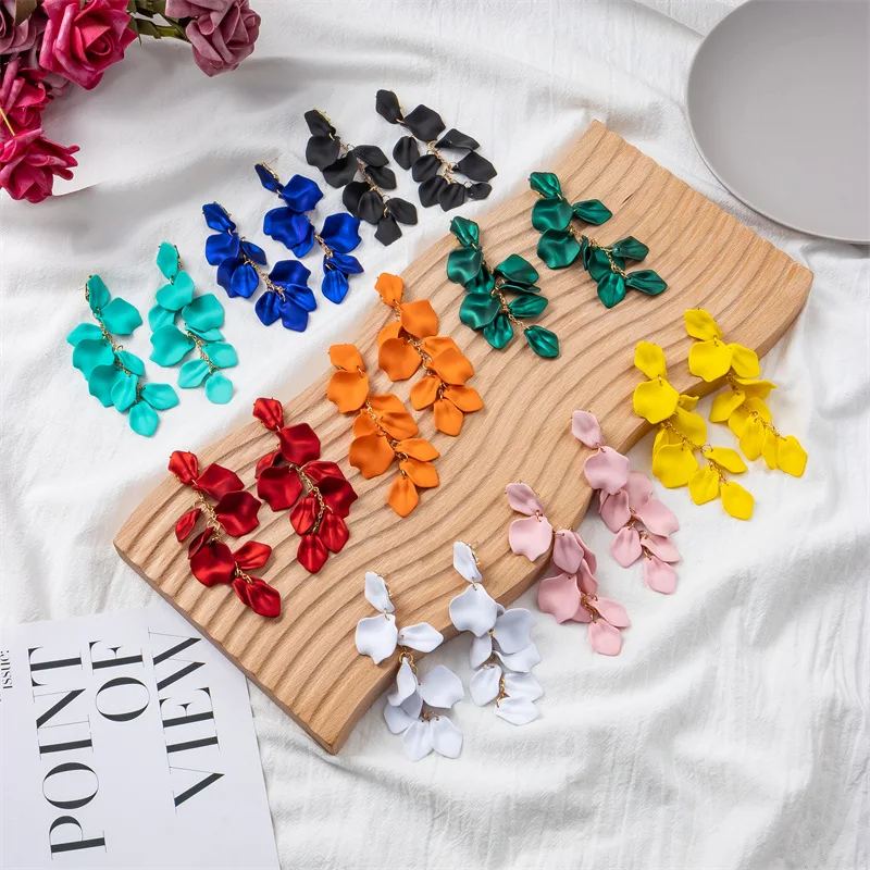 

2023 New Spray Paint Flower Petal Earrings Fashion Acrylic Retro Tassel Flower Leaf Earrings Women Girl Jewelry Gifts
