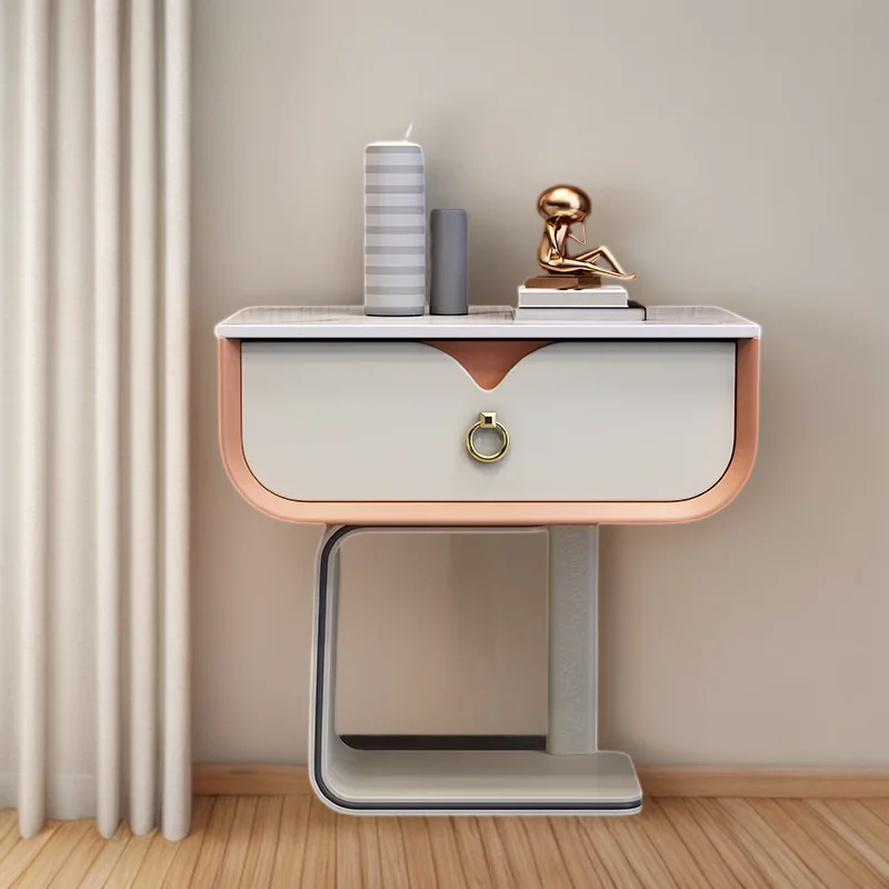 Узкий игровой шкаф с выдвижными ящиками для комнаты боковые столики кровати