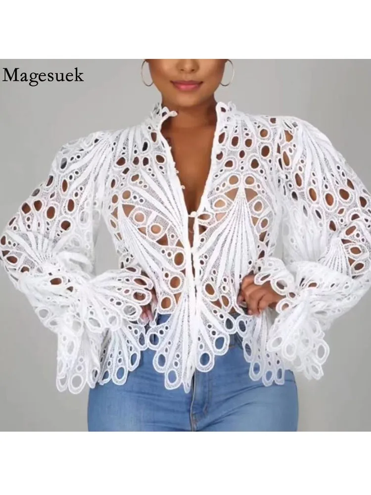 Женская кружевная блузка с длинными рукавами-фонариками и воротником-стойкой |