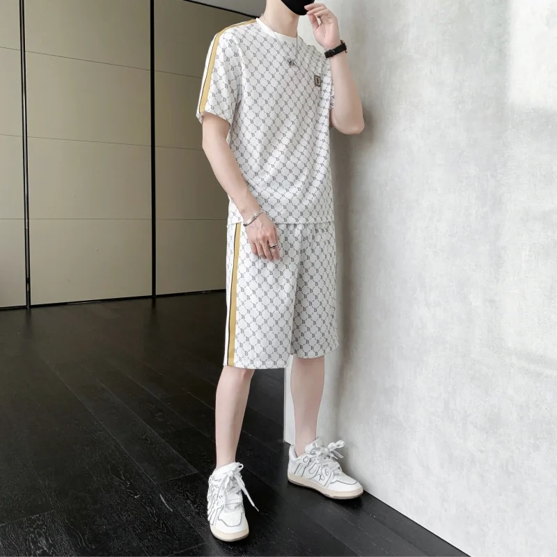 Men's Summer New Casual Ice Silk Suit Men's Trendy Handsome T-Shirt + Shorts Sports Two-Piece Suit Fashion Printed Suit