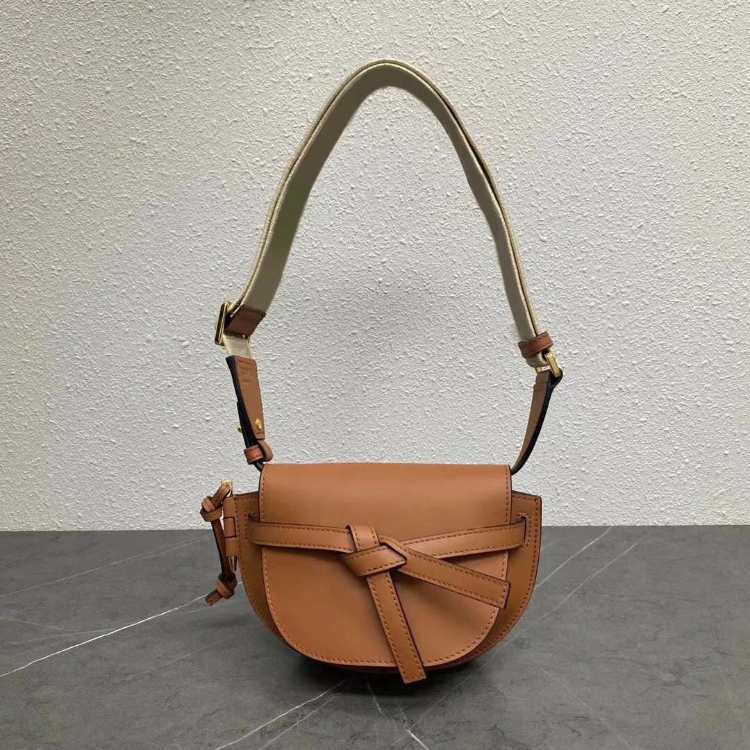 2023 Luxury Designer Genuine Leather Brand Gate Shoulder Bag Real Skin Chain Black Handbag Casual Commuter Shopping Puzzle Bag