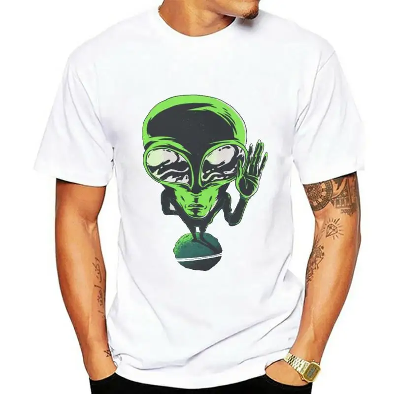 

ALIEN GREETING Vintage 70 Roswell area 51 Ivory T Shirts SZ S 5XL T 1673 Funny