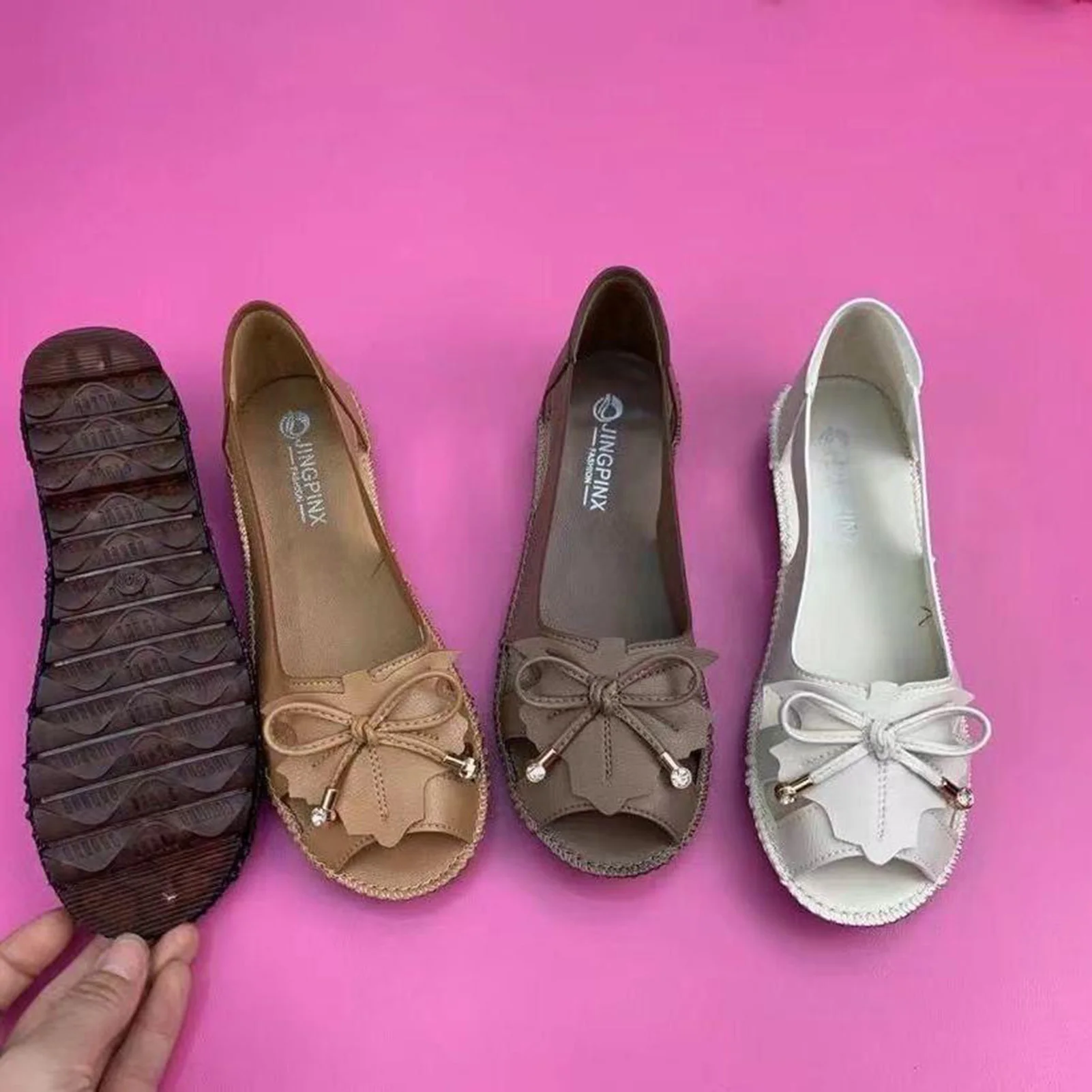 

Non-slipped Shoes Solid Color Flats with Peep-toe for Women Mother Aunt