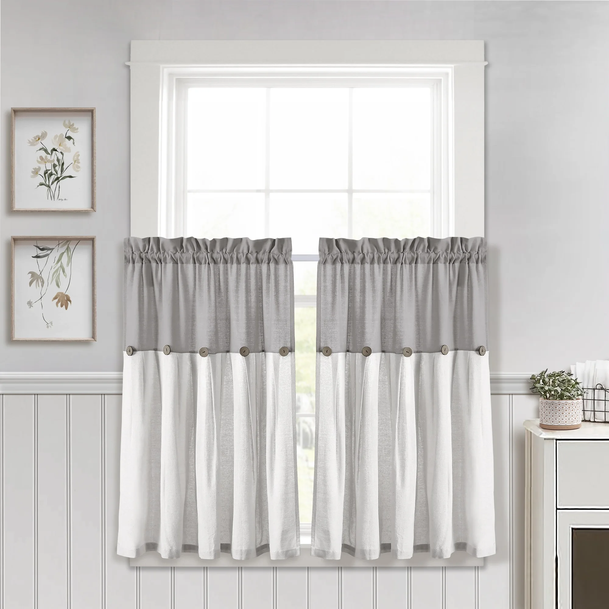 

2 Piece Light Filtering Curtain Set