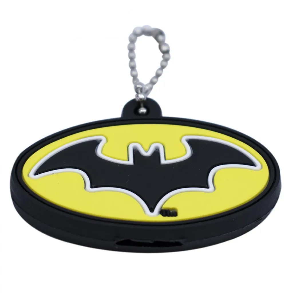 Брелок batman. Бэтмен ключ. Наклейка на ключи бэтмен. Бэтмен ключ. Ключница бэтмен.