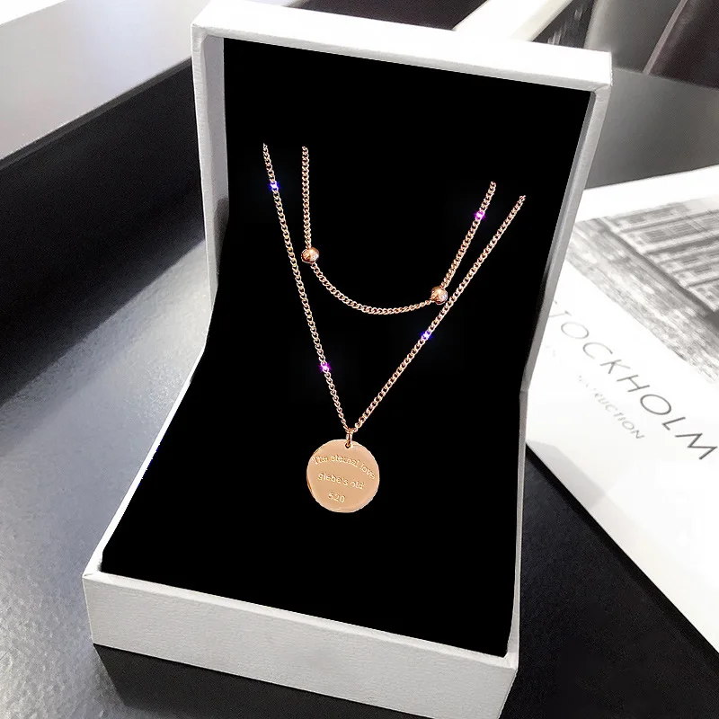 

New Fashion Necklace Trendying Graceful Titanium Steel Plated 18K Rose Gold Circle Letter Design Sense