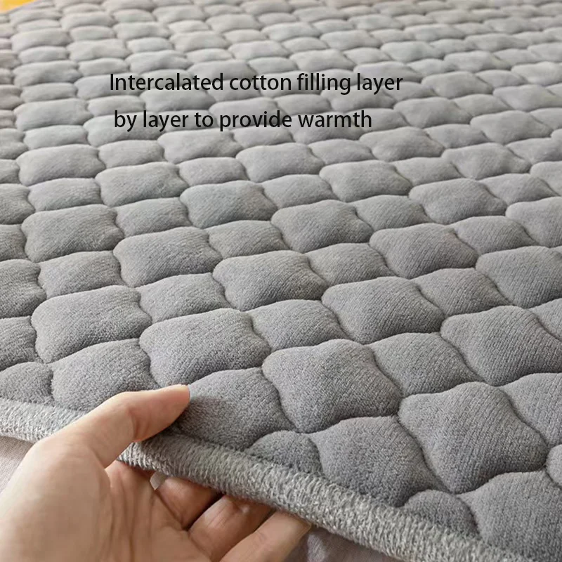 Зимние теплые молочные бархатные наматрасники Толстые для кровати Покрывало