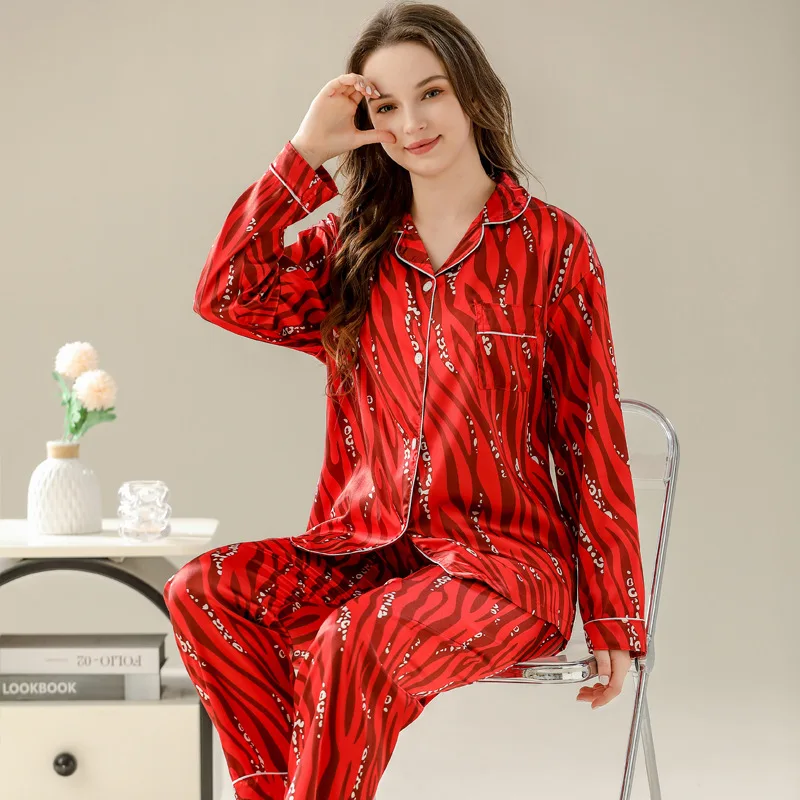 Пижамный комплект Женский из двух предметов атласная пижама искусственного