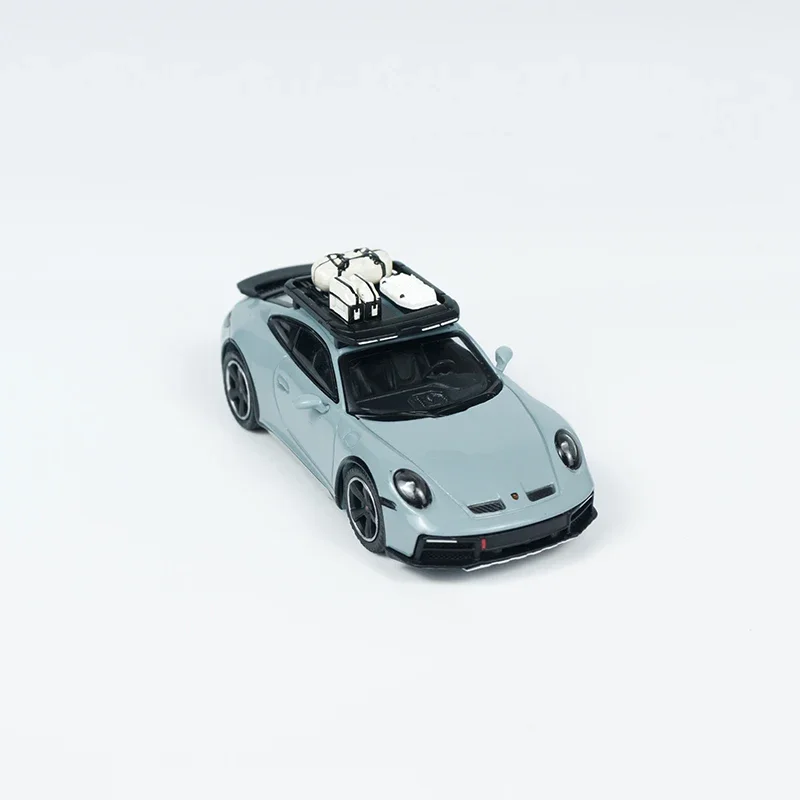 Модель автомобиля MINIGT 1:64 911 литой под давлением из сплава козырек Dakar зеленый