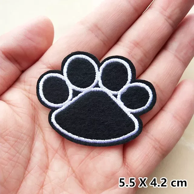 

Black White Letters Patches Animal Zipper Embroidery Patches For Clothes Iron on Appliques Clothes Jeans Stickers Badges Patch