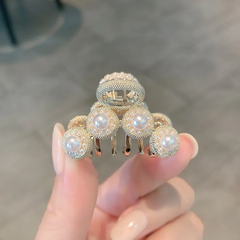 

French Court Pearl Grappling Clip Headdress Forest Hairpin Top Clip Fringe Clip Fixed Hair Semi-tied Hair Ornament