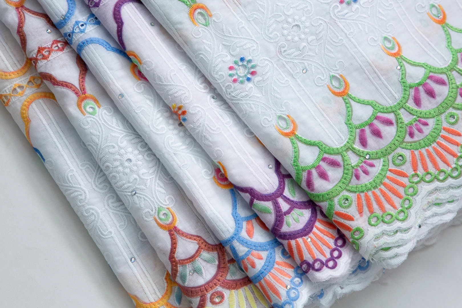 Белая нигерийская кружевная ткань из чистого хлопка 2024 высокое качество 5 ярдов