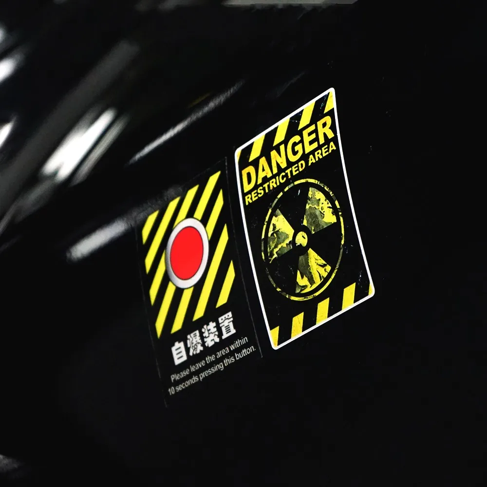 Наклейка-аппликация для тела с треугольным окошком