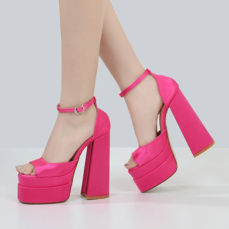 Элегантные женские босоножки на платформе и высоком каблуке модные трендовые