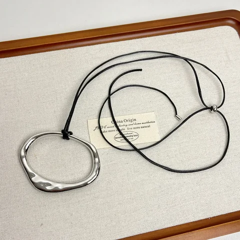 MOONBIFFY Женское кожаное ожерелье