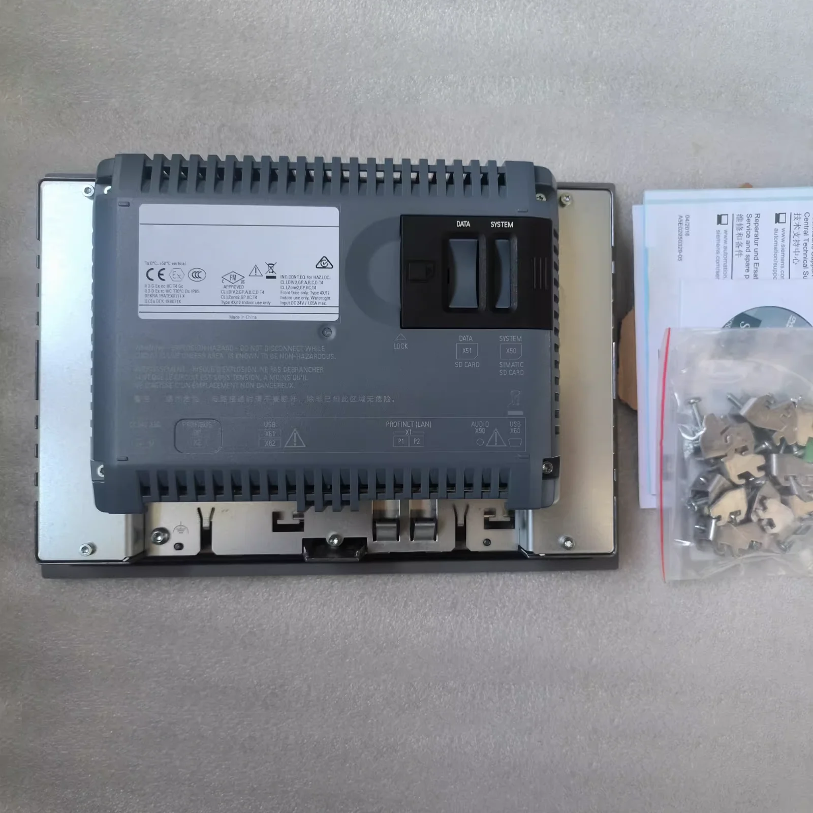 Фото Панель оператора HMI TP900 Comfort PLC 6AV21240JC010AX0 6AV2124-0JC01-0AX0 №4