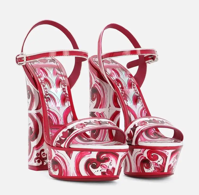 

Босоножки женские на платформе и высоком каблуке, пикантные сандалии с открытым носком, туфли-лодочки на толстом каблуке-шпильке, с пряжкой, красного цвета, на лето