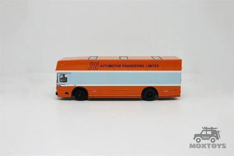 Schuco 1:64 гоночный автомобиль-транспортер Renntransporter литая под давлением модель