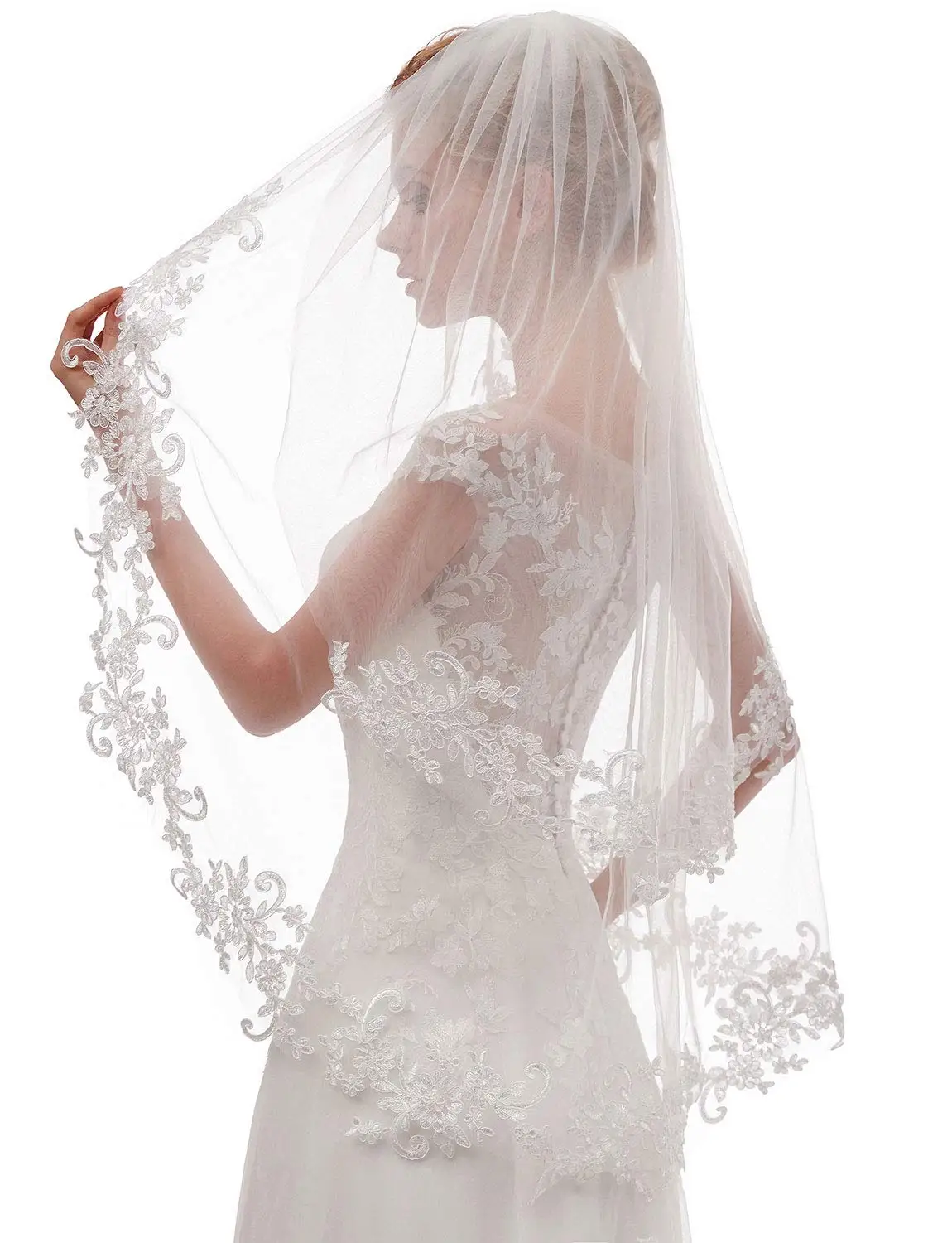 

Top Sale Newly Designed Wedding Lace Veil Short Sparkle Waist Veils 2 Tier Soft Tulle Bridal Veils with Comb