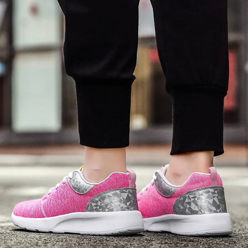 

Women Thick Bottom Sneaker 2022 Designer Women's Shoes 2021 Hit Bubble Work Shoes Woman Summer Ballet Flats For Women Tennis