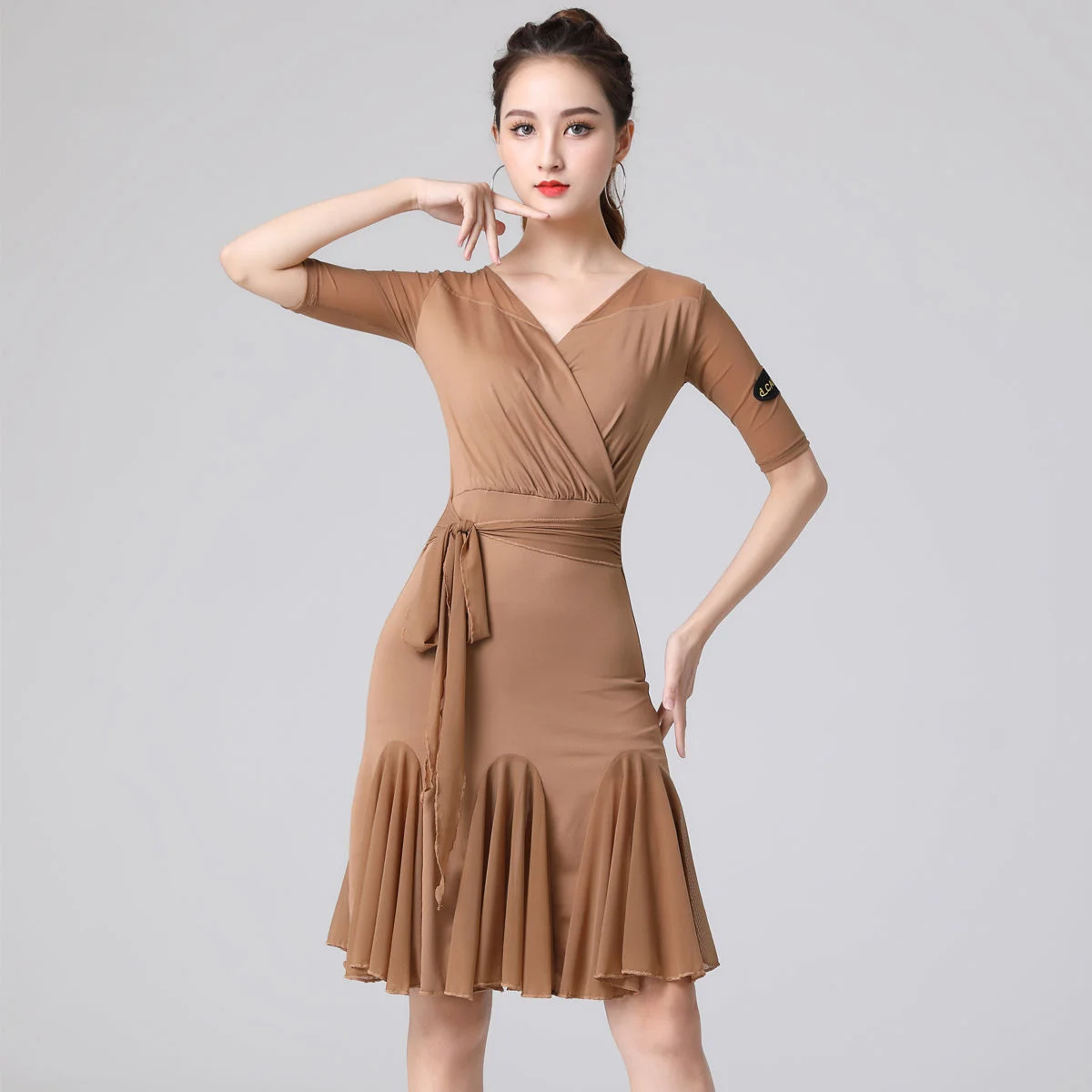 Платье для латиноамериканских танцев женская летняя новая приталенная