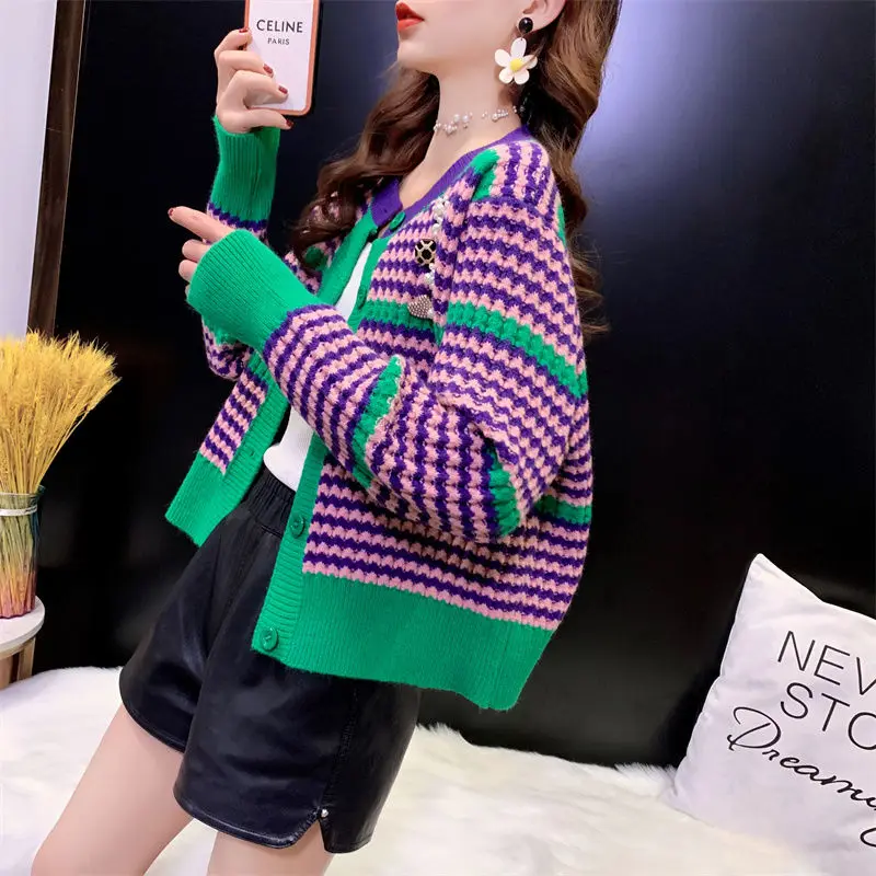 Женский кардиган свитер новинка 2022 в клетку женский небольшой очаровательный